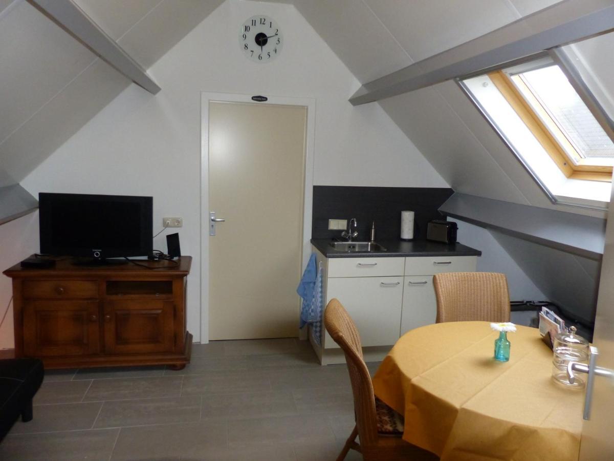De Zolder Bed & Breakfast Meterik Екстериор снимка