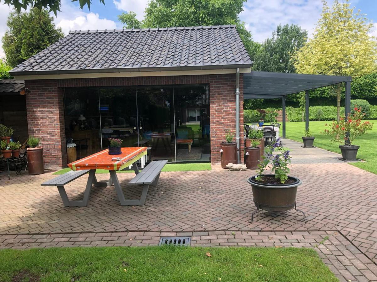 De Zolder Bed & Breakfast Meterik Екстериор снимка
